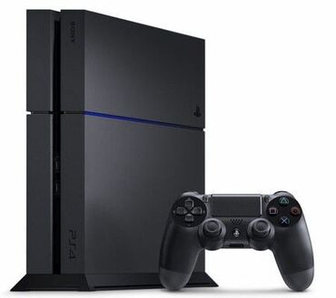 PS4 (Sony PlayStation 4): Пс4 новый пользовался 2 месяц