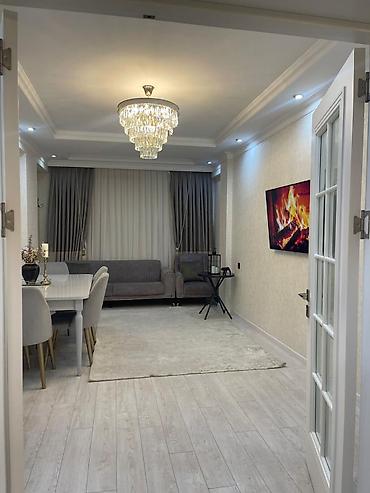 Mənzillər: Günəşli, 3 otaqlı, Yeni tikili, m. Həzi Aslanov, 130 kv. m — 4