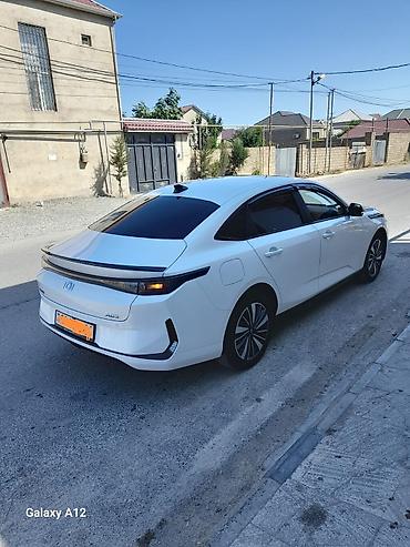 prius salon: Changan A05 sedan ilk sahibi mənəm 2025 ci il Dekabrın 10 da lizinqə — 6