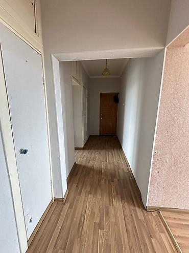 Продажа квартир: 2 комнаты, 61 м², 9 мкр 106 серия, 9 этаж, Требуется ремонт — 2