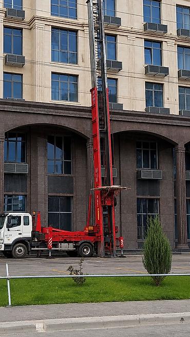 Автолестница (автоліфт) на базе грузового шасси — услуги подъёма