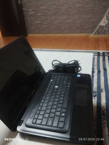 Modemlər və şəbəkə avadanlıqları: AMD A9, 4 GB, 15.4 "