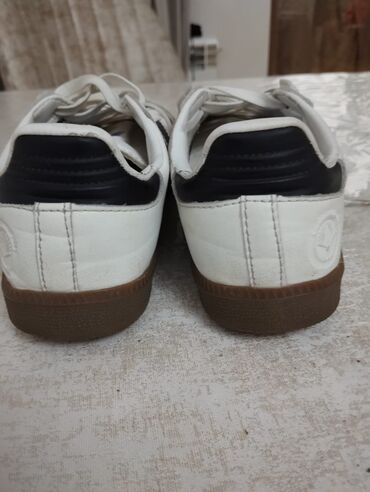 Women's Sneakers and athletic shoes: Ölçü: 38, rəng - Ağ, İşlənmiş — 3