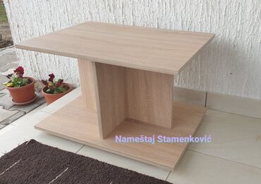 Stolovi: Trio stocic (tri stocica u jednom kada se razvuku). Moze da se uradi — 7