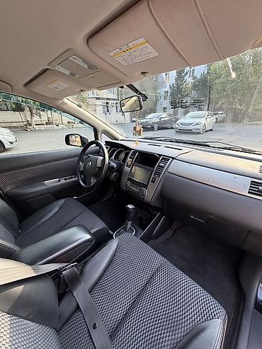 mini cooper 2009: Nissan Tiida hetçbek kuzovlu Qadin surub Cox ekonomik masindi ! — 9