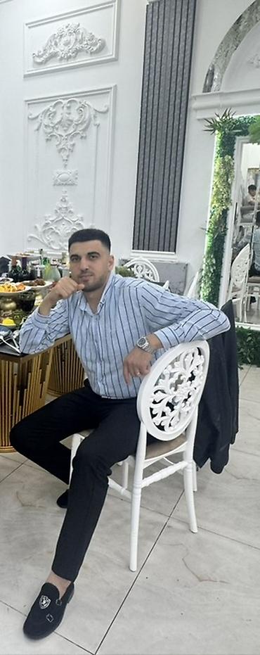 qara şalvar: Salam aileliyem 31 yasim var surucu isi axtariram wexsi surucu — 1