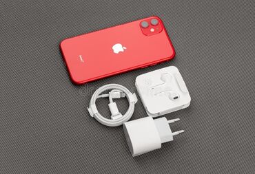 б у телефоны ми: IPhone 11, Колдонулган, 128 ГБ, Кулакчындар, Заряддоочу түзүлүш, Коргоочу айнек, 100 %