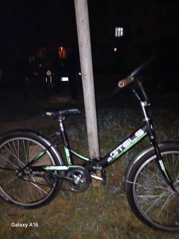 Şəhər velosipedləri: Şəhər velosipedi Stels, 24", sürətlərin sayı: 1 — 2