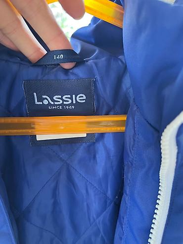 куртка на годик: Продам осенюю куртку фирмы Lassie, внутри утепленный подклад. Снаружи — 2