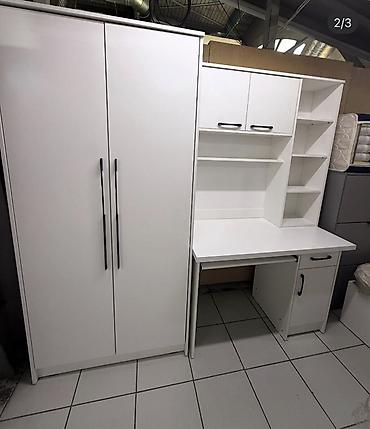 silver kitchen: Мебель для дома: угловые диваны, кухонные уголки, шкаф‑купе со столом — 3