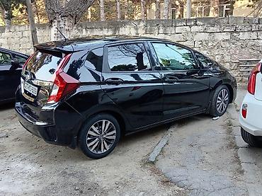 on fara: Honda Fit: 1.5 l | 2014 il Hetçbek — 2
