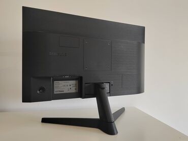 Monitori: Samsung IPS Monitor 24" Prodajem vrhunski monitor Samsung — 5