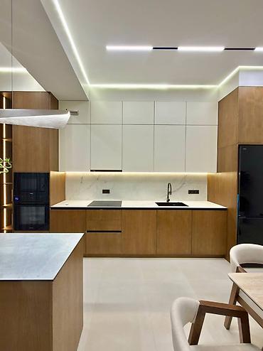 Продажа квартир: 4 комнаты, 155 м² — 8