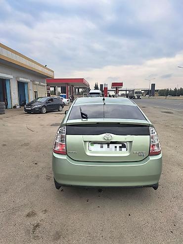 karavan satisi tap az: Toyota Prius: 1.5 l | 2008 il Sedan — 2