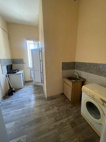Mənzillər: 500 azn kirayə verilir. Gənçlik metrosu yaxınlığında kuala parkın — 4