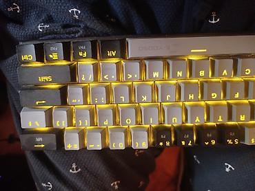 lil uredjaj: Mala E-YOOSO Z11 tastatura.
Ispravna — 5