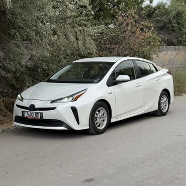 машина алам рассрочкага: Toyota Prius: 2021 г., 1.8 л, Автомат, Гибрид, Хэтчбэк