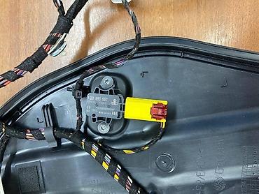 citroen c3 karavan: INSTALACIJA VRATA ZA VOLKSWAGEN POLO - 6R1971121DK | Instalacija — 3