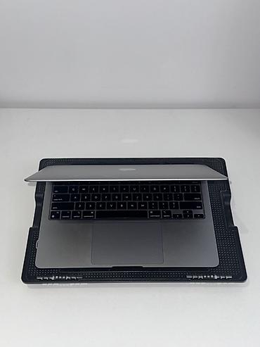 magi: Apple MacBook Air 13" М1 (серии с клавиатурой Magic Keyboard, цвет — 3