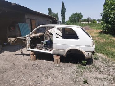дом на даче: Продаю кузов голф 2 купе в среднем состаяние есть запчасти от 13
