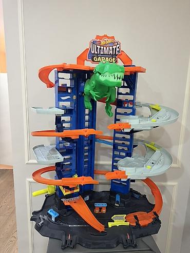 Hot Wheels Ultimate Garage – çoxmərtəbəli oyun komplekti - İki lalafo.az -da Hot Wheels Ultimate Garage – çoxmərtəbəli oyun komplekti - İki