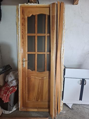 nerj qab: Taxta interyer qapısı – şüşəli, komplekt
1 Qapı 60 Azn — 1
