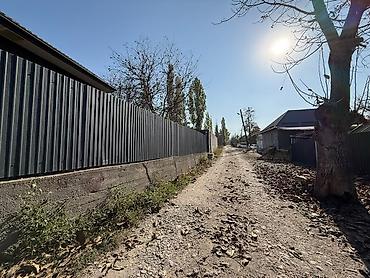 Продажа дачи: 🏔️🏠💫 В продаже дача в селе Беш Кунгей Площадь: 2.2 сотки Имеется 2-х — 11