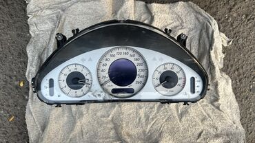 панель ваз2107: Приборлор калканы Mercedes-Benz 2004 г., Колдонулган, Оригинал, Жапония