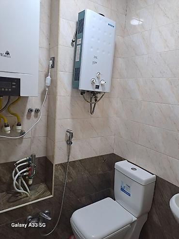 qurtulus 93 evler: Mənzil Əhmədli metrosuna 5 dəqiqə məsafədə yerləşir.Xanım otaq yoldaşı — 9