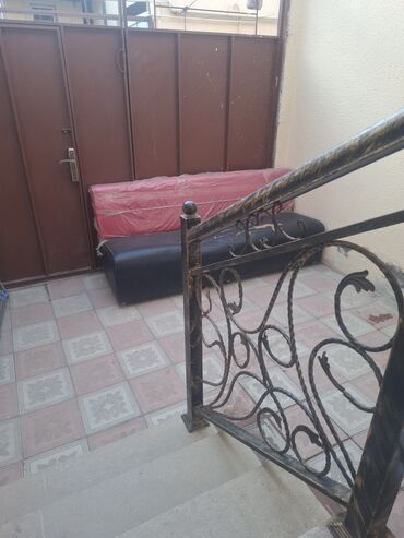 Həyət evləri və villaların satışı: 2 otaqlı, 66 kv. m, Yeni təmirli — 28