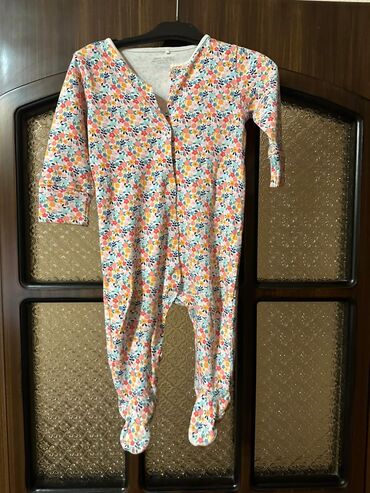 Uşaqlar üçün digər geyimlər: Qız uşaqları üçün ziyafət/libas dəsti – 4 fərqli model 1) Ağ zərif — 15