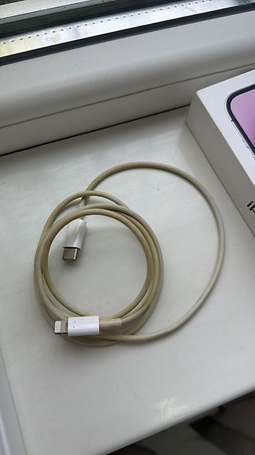 ipod baku: 14 pro original usb - ehtiyac olmadigi ucun satilir USB‑C to — 1
