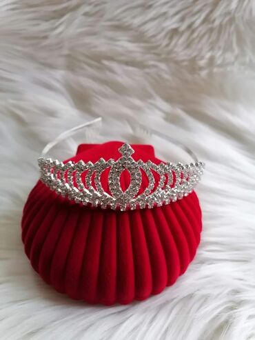 Aksesoari za kosu: Krune 1300 — 4