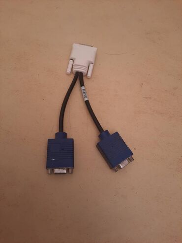 Video kartice i zvučne kartice: Retro,stara graficka i adapter VGA sa graficke na 2 monitora Ispravna na lalafo.rs — 2 Video kartice i zvučne kartice: Retro,stara graficka i adapter VGA sa graficke na 2 monitora Ispravna — 2
