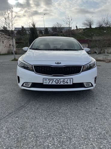 Kia: Kia K3: 1.6 l | 2017 il Sedan