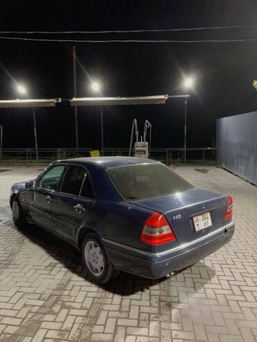 продаю авто мерс: Mercedes-Benz C-Class: 1995 г., 2.2 л, Автомат, Бензин