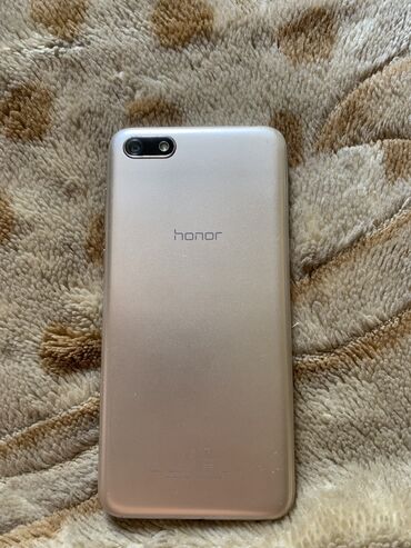 мобильные телефоны: Honor 7s, Б/у, 8 GB, цвет - Бежевый, 2 SIM