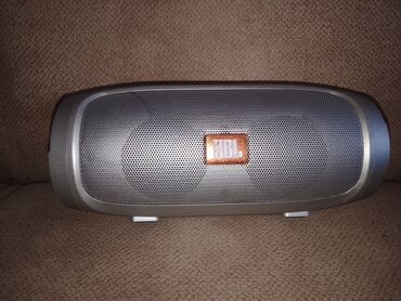 Наушники: Б/у JBL Колонка, Тип - Bluetooth, цвет - Серый
