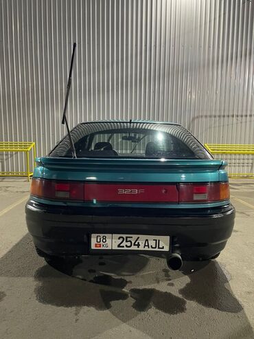 мазда авто: Mazda 323: 1992 г., 1.6 л, Механика, Бензин, Хэтчбэк