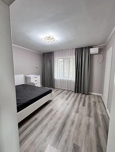 Долгосрочная аренда домов: 200 м², 6 комнат — 5