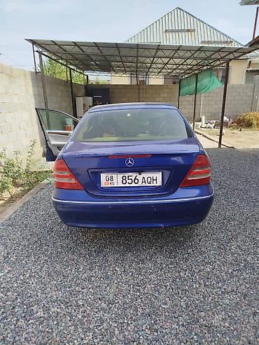 Mercedes-Benz C-Class: 2003 г., 2 л, Автомат, Бензин, Седан