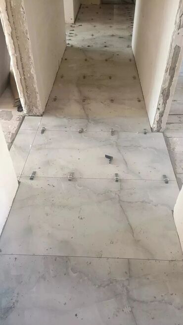 Tikinti işləri: Kafel metlax Keramaqranit və suvaq Ustasıyam . Sizin işdən razı — 19
