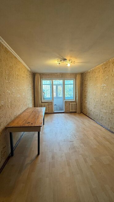 Продажа домов: 2 комнаты, 44 м², 104 серия, 2 этаж, Старый ремонт