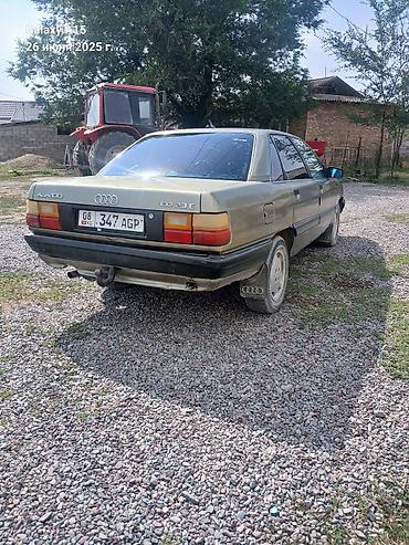 эо 3323: Audi 100: 1989 г., 2.3 л, Механика, Бензин, Седан — 2