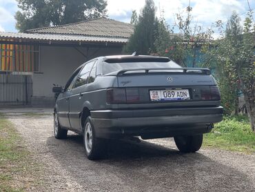 пассат универсальный: Volkswagen Passat: 1989 г., 1.8 л, Механика, Бензин, Седан