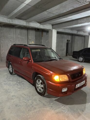 Subaru: Subaru Forester: 2001 г., 2 л, Автомат, Бензин, Кроссовер