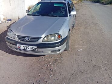 Toyota: Toyota Avensis: 2002 г., 1.8 л, Механика, Бензин