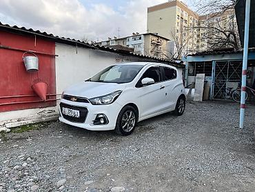Chevrolet: Chevrolet Spark: 2016 г., 1 л, Вариатор, Бензин, Хэтчбэк — 3