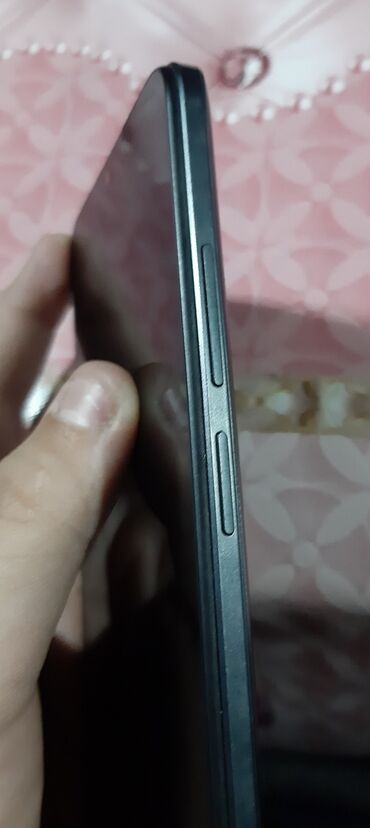 телефон fly e: Xiaomi Redmi 12C, 128 ГБ, цвет - Черный, 
 Отпечаток пальца, Две SIM карты