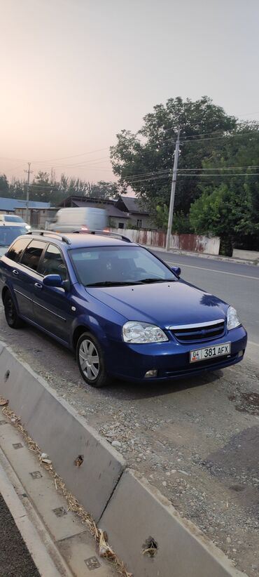 Chevrolet: Chevrolet Lacetti: 2008 г., 1.6 л, Механика, Бензин, Универсал